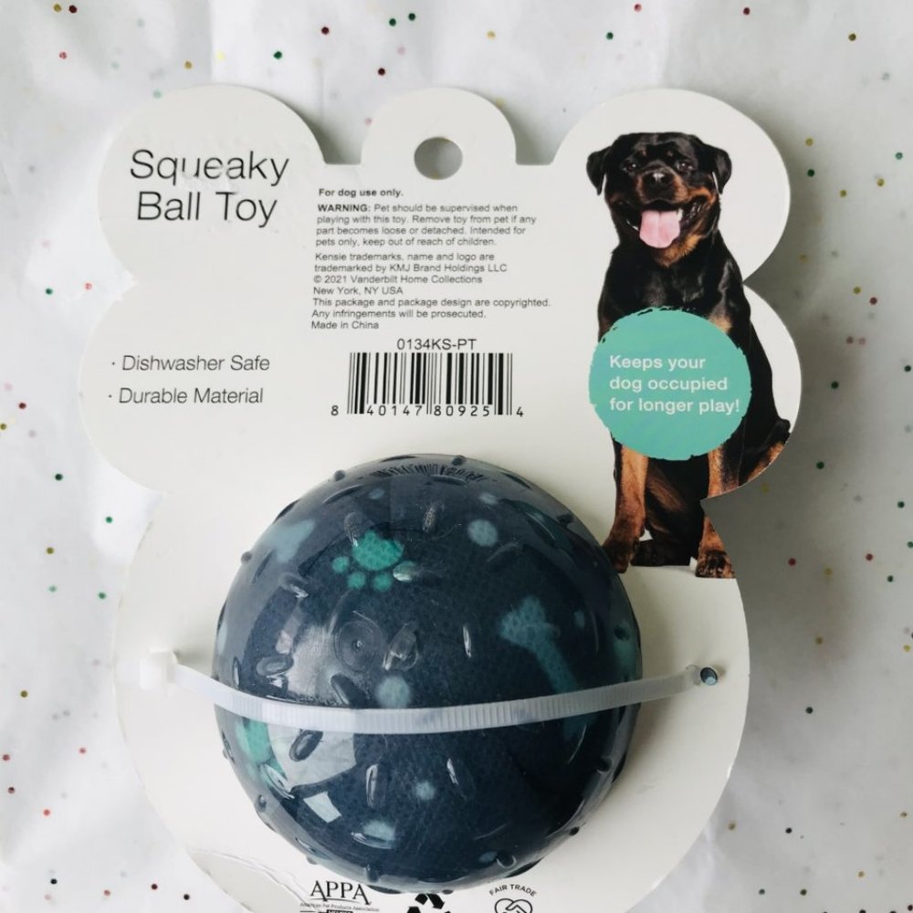 Dog Toy Kensie Squeaky Ball    Size : 3.54" x 3.54 " - Picture 3 of 5